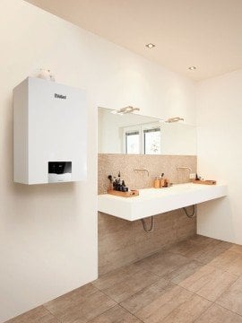 VAILLANT VUI 40CS/1-5 ecoTEC plus 32.000 kcal/h Premix Yoğuşmalı Kombi-20 Lt Entegre Boylerli